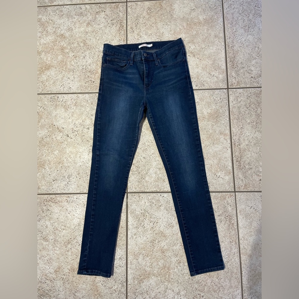 Levis Jeans